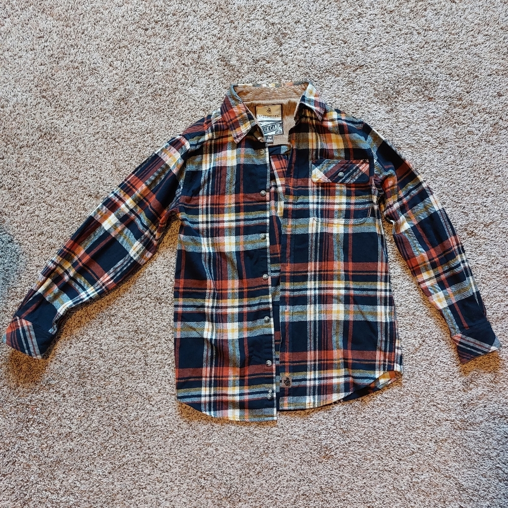 Legendary Whitetail Mens Small orange/black flannel